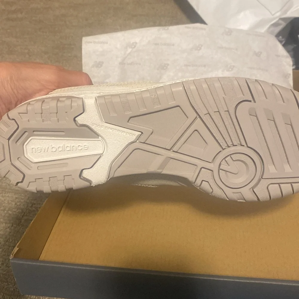 NEW BALANCE 550 SZ 7 - Picture 13 of 15